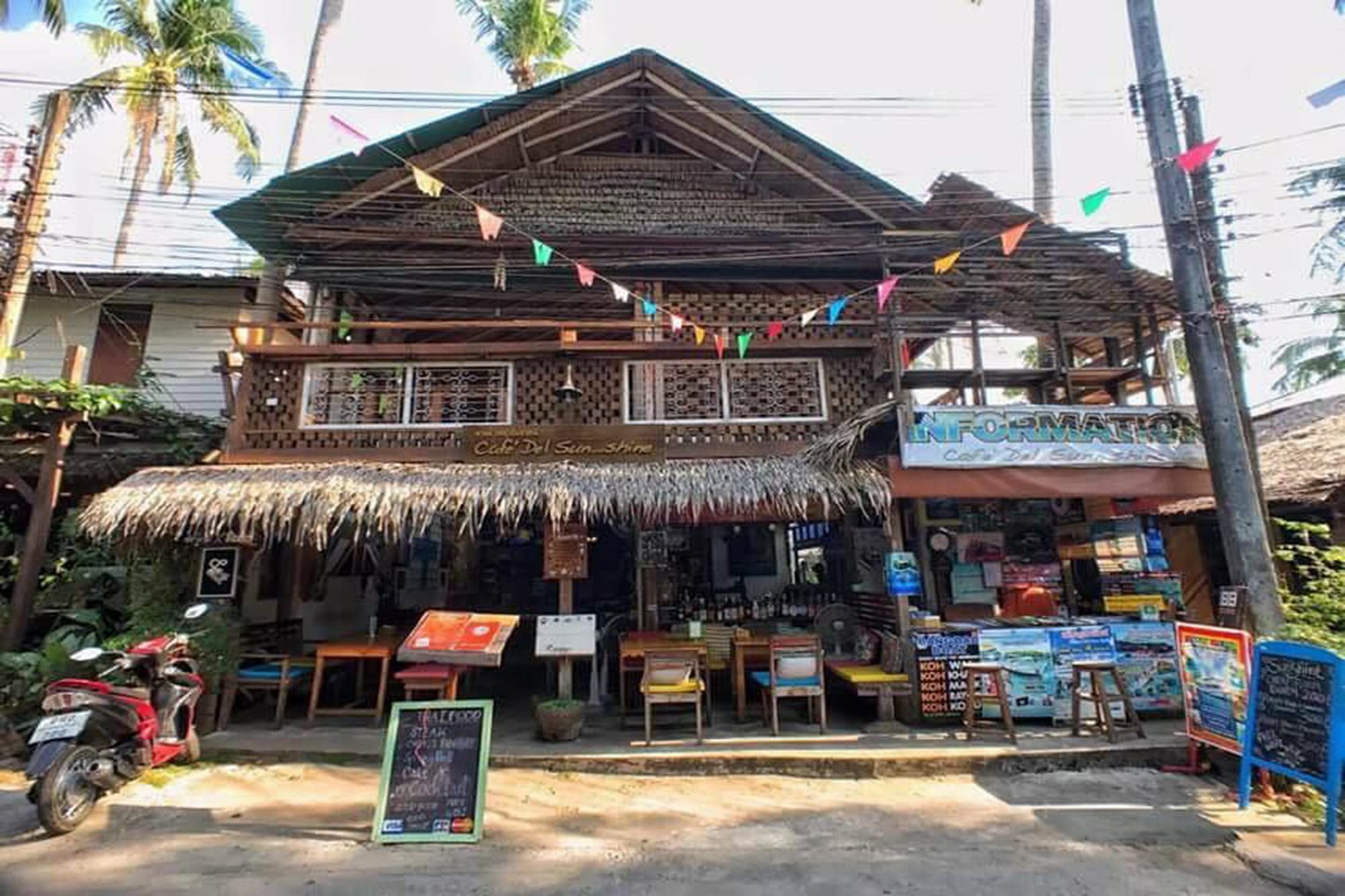 Hotel Cafe Del Sunshine à Koh Chang Extérieur photo